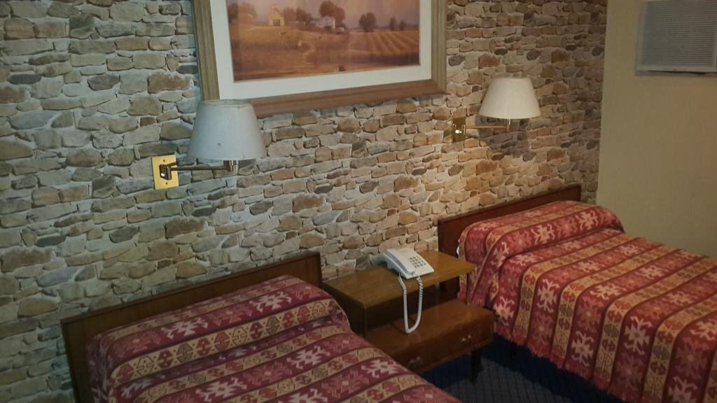 Фото Diplomat Hotel