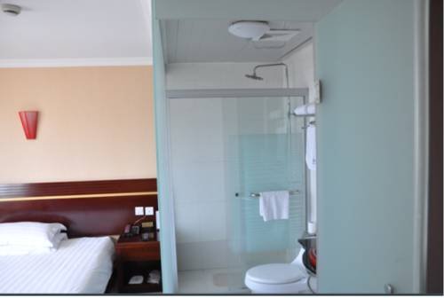 Фото Shanghai Ruijing Business Hotel