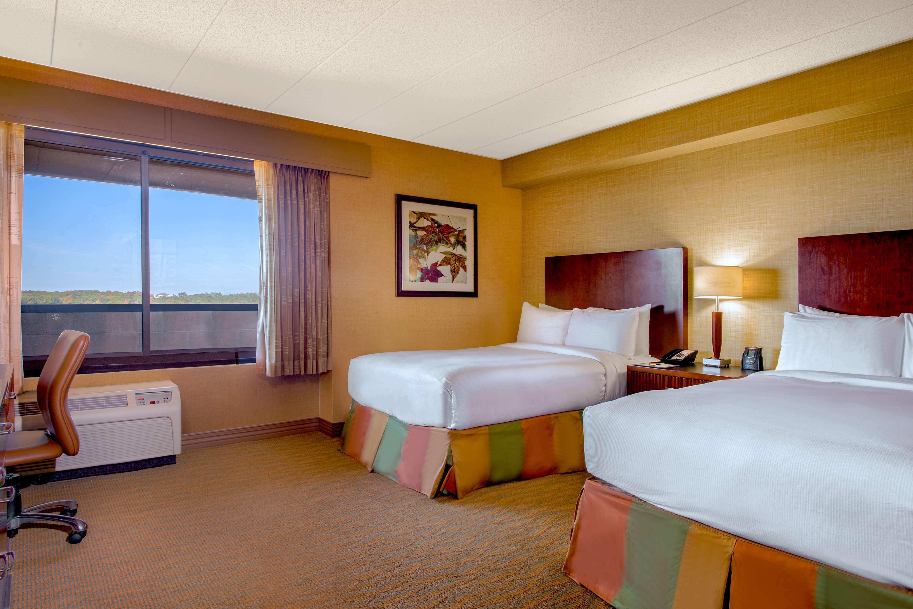 Фото DoubleTree by Hilton Boston North Shore