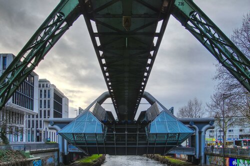 Гостиница Holiday Inn Express Wuppertal - Hauptbahnhof, an Ihg Hotel в Вуппертале