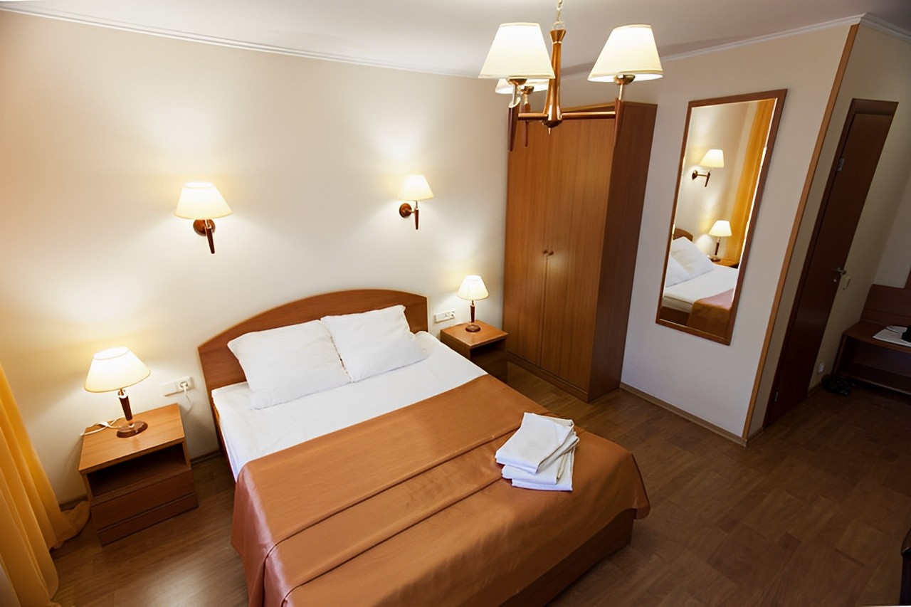 Фото отеля 1