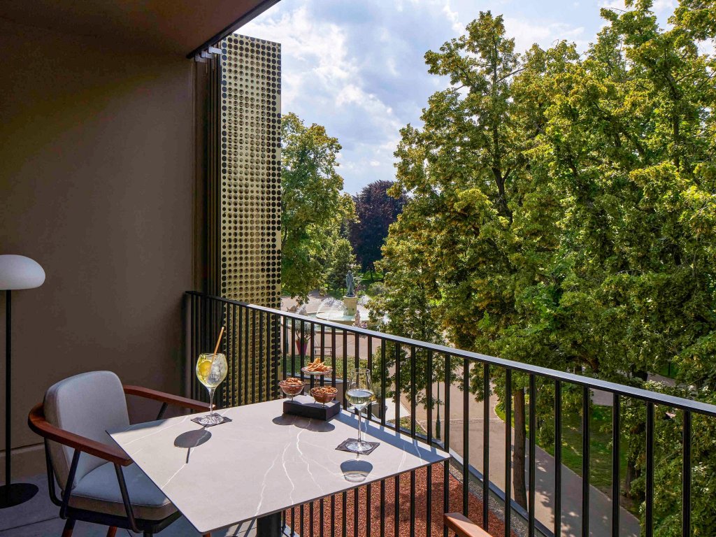 Фото Mercure Colmar Champ De Mars