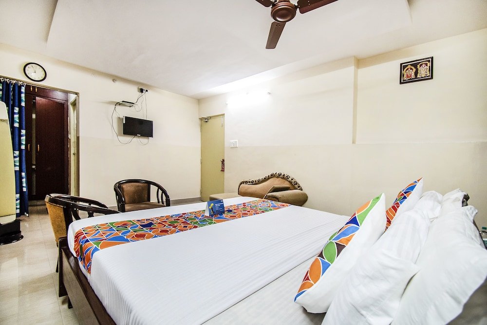 Фото Fabhotel Aditya Yatri Nivas