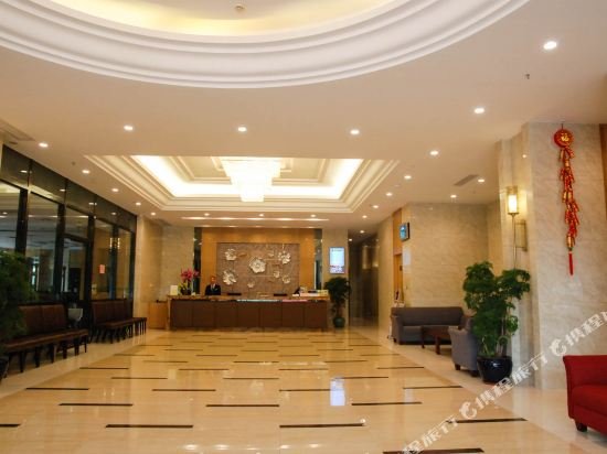 Фото GreenTree Inn Dongguan Houjie Business Hotel