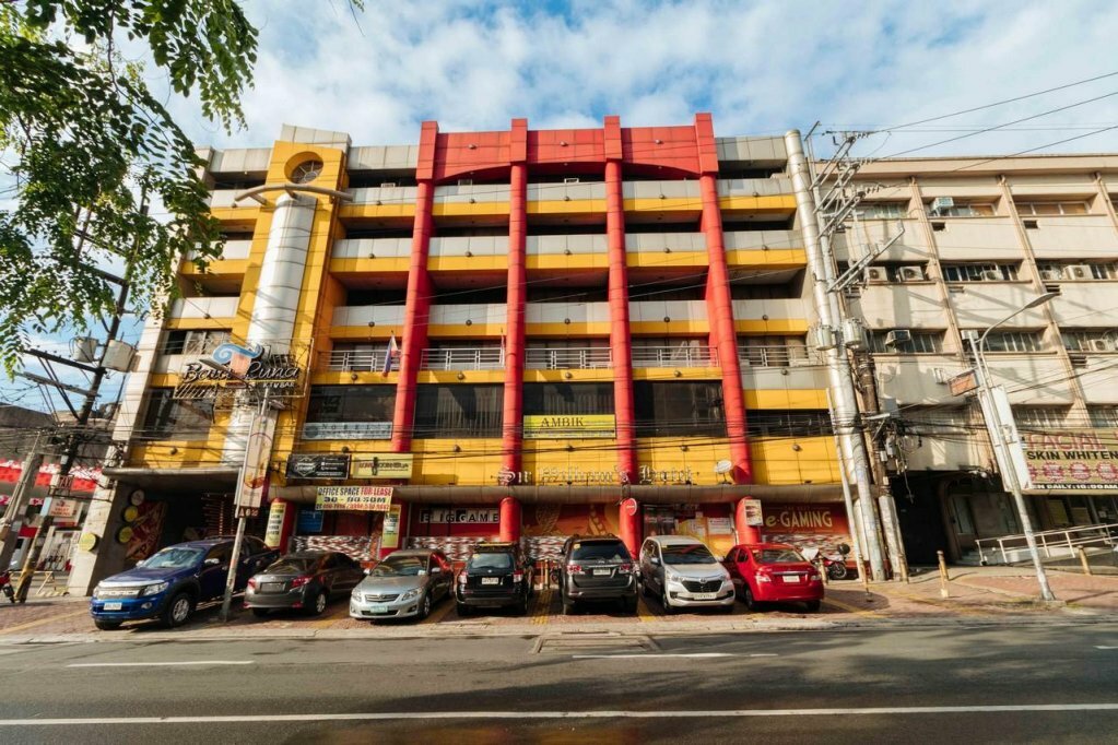Hotel Sir William's Hotel, Quezon City, photo