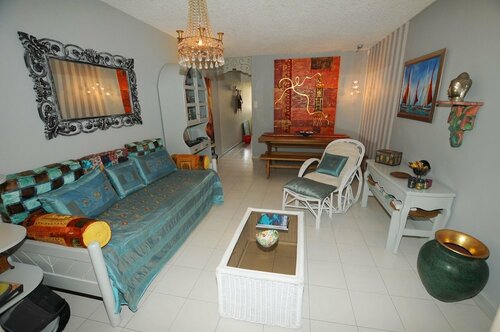 Жильё посуточно Les Condos in Beautiful Complex With Pool, Near the Beach