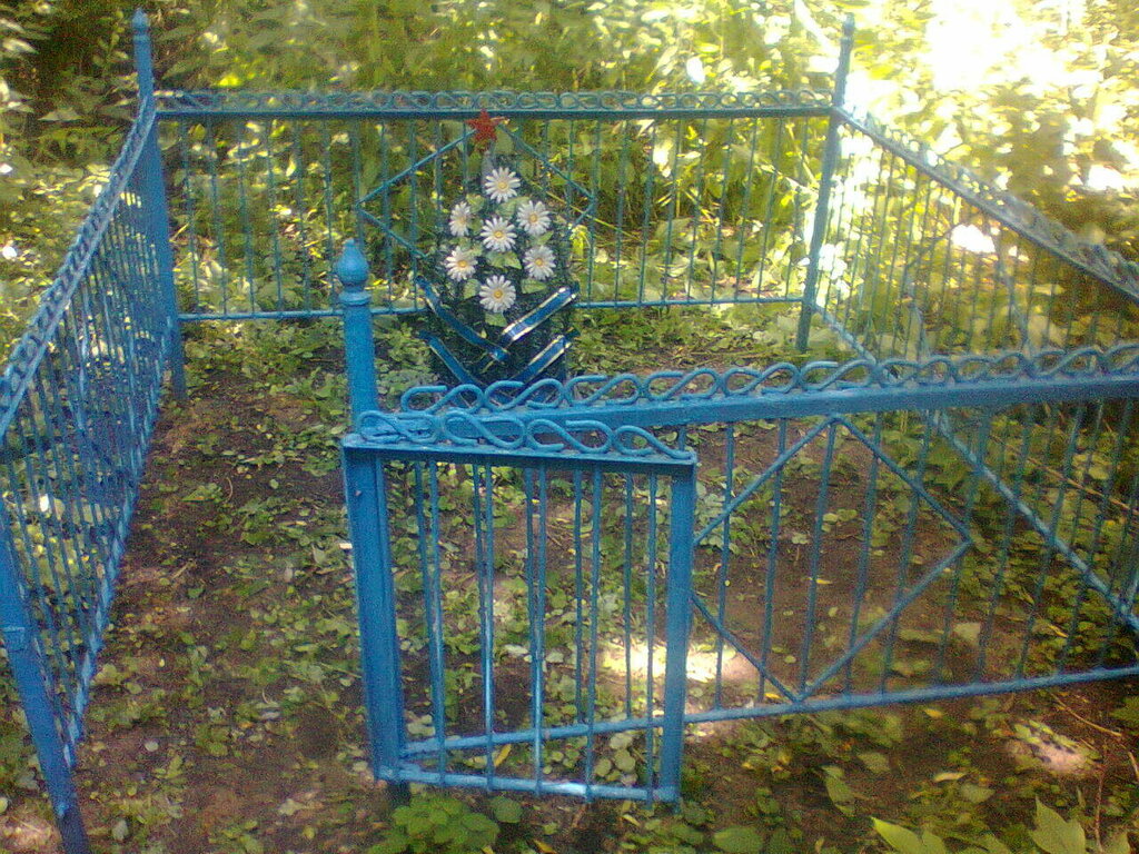 Monument, memorial Братская могила советских воинов, Oryol Oblast, photo