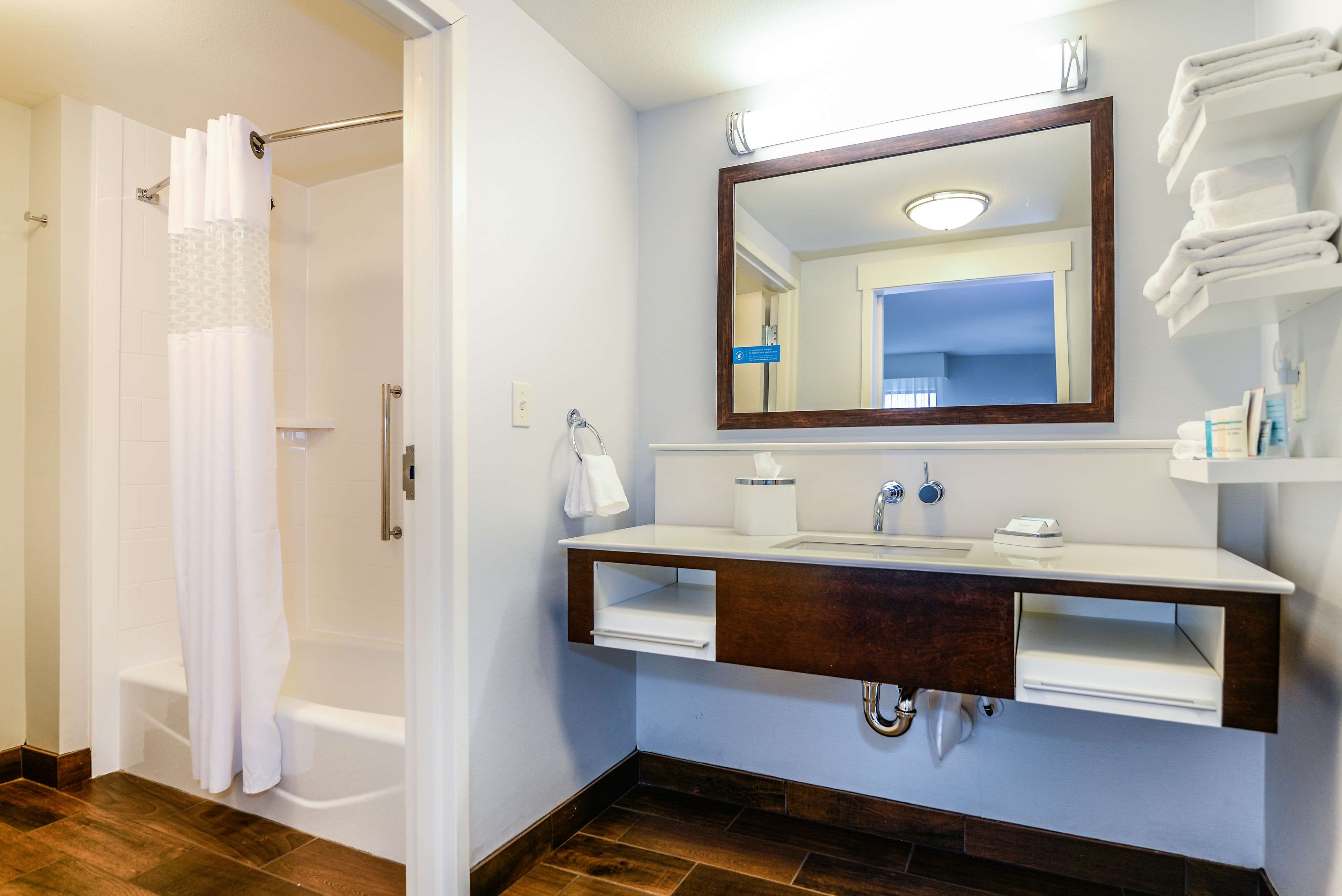 Фото Hampton Inn Brighton