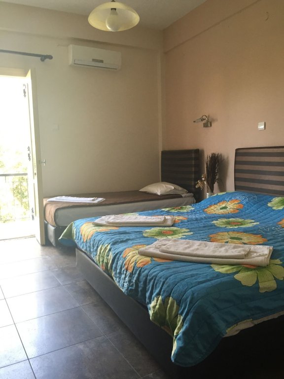 Фото Ulrika Hotel