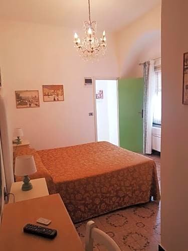 Фото Hotel La Vela-Castello Il Rifugio