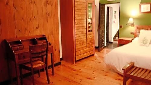 Фото Casona De Navalmedio