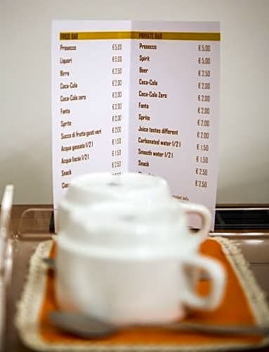 Фото Hotel Des Artistes