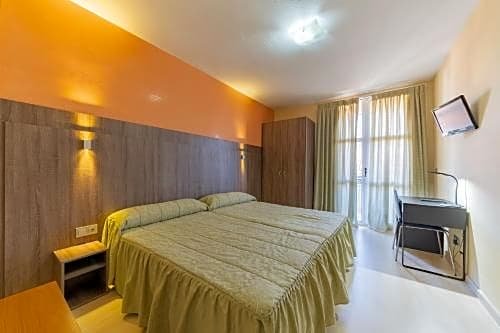 Фото Hotel Monreal Jumilla