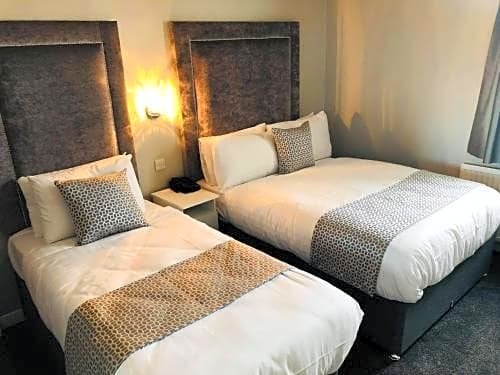 Фото The Doric Hotel