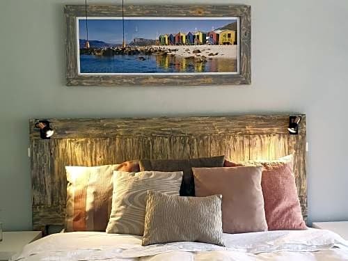 Фото The Salt House