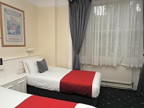 Фото Arran House Hotel