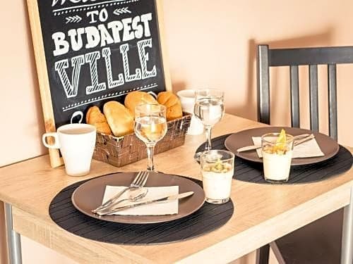 Фото Budapest Ville Bed & Breakfast