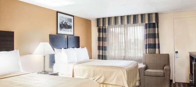 Фото Travelodge by Wyndham South Burlington
