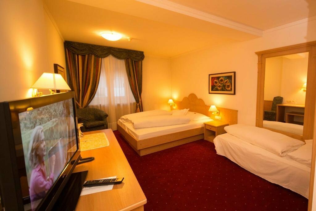 Hotel Hotel Goldenes Rössl, Bressanone, photo