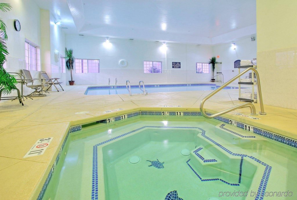 Фото Holiday Inn Hotel & Suites Albuquerque Airport, an Ihg Hotel