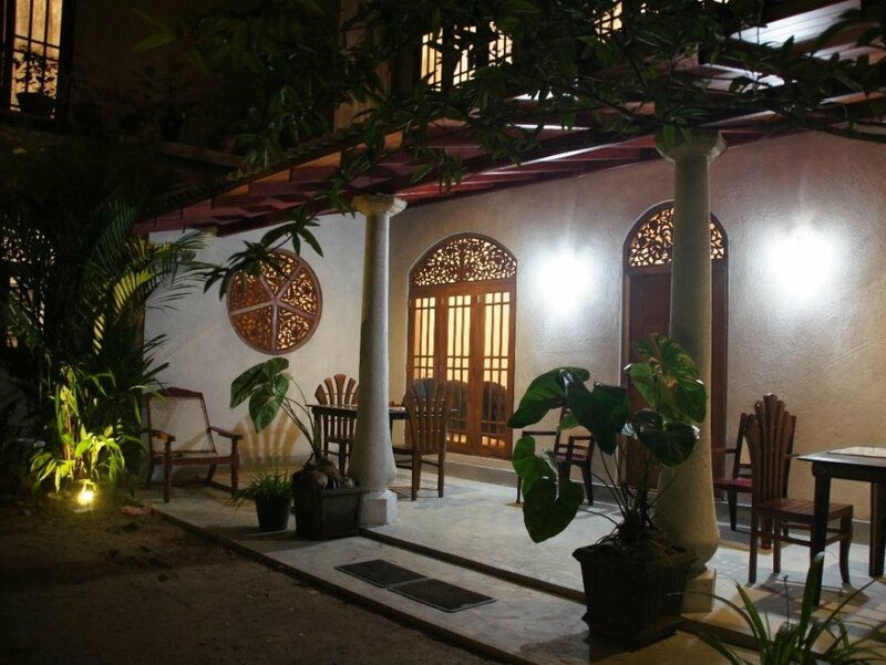 Гостиница Srimali's Residence