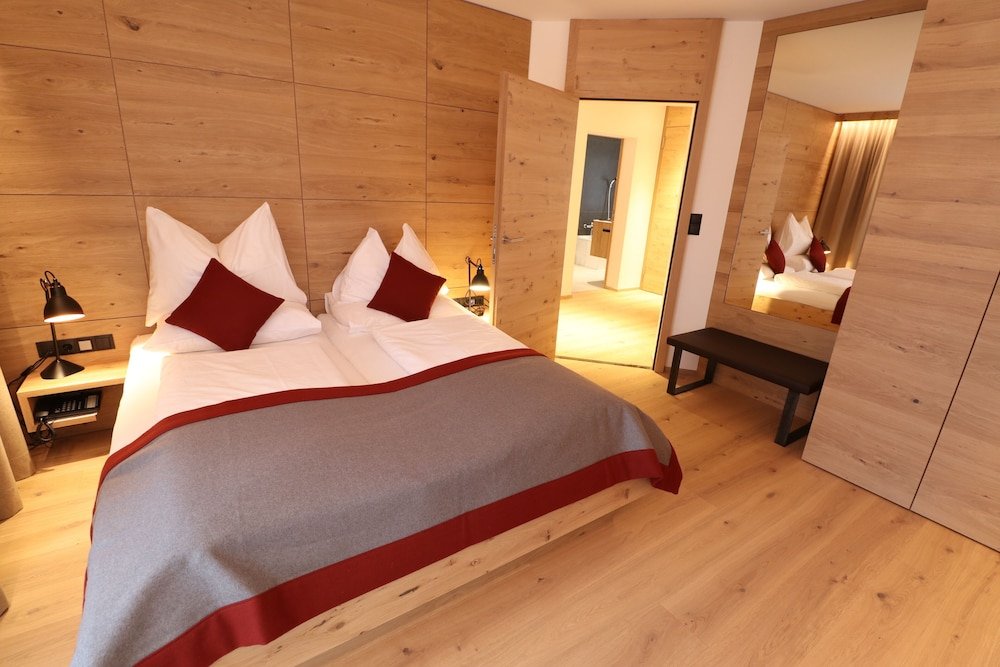 Фото Hotel Garni Sonne