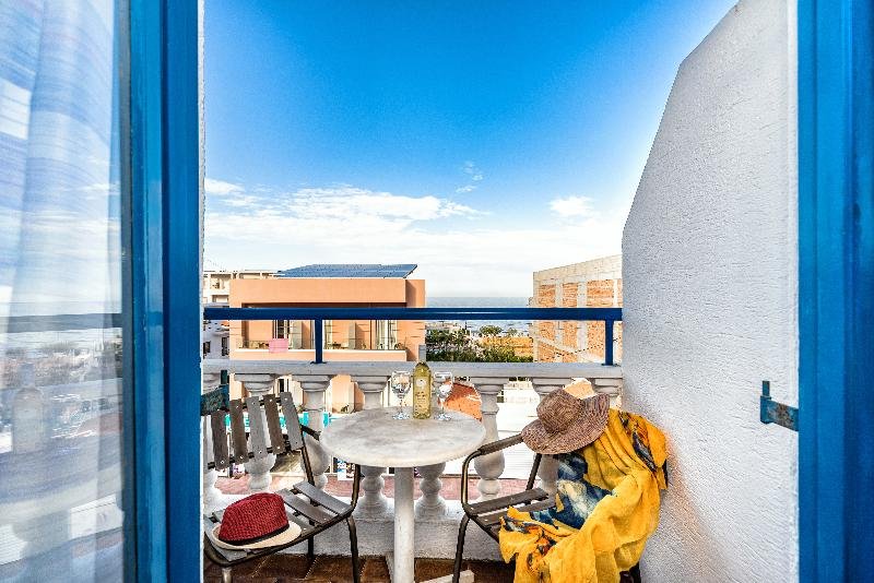 Фото Iro Hotel