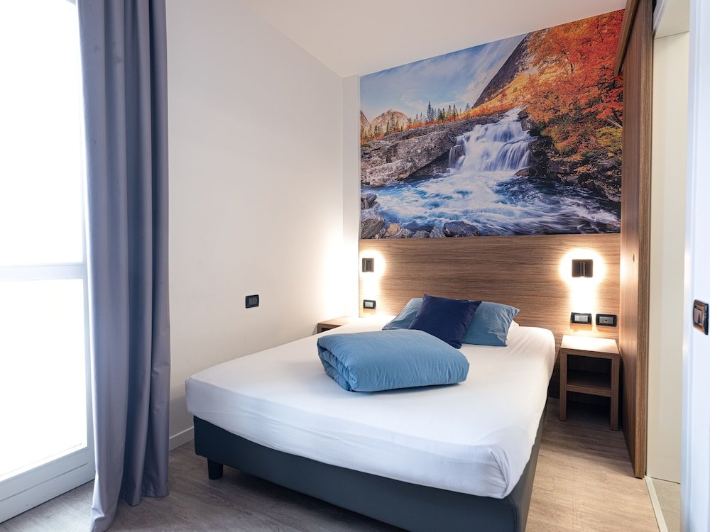 Фото Hi Hotel - Wellness & SPA