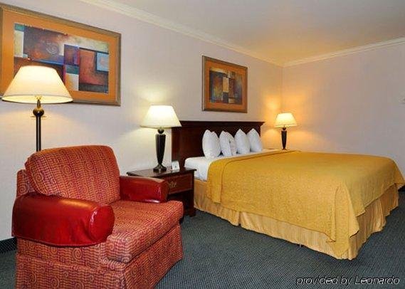 Фото Comfort Inn Castro Valley