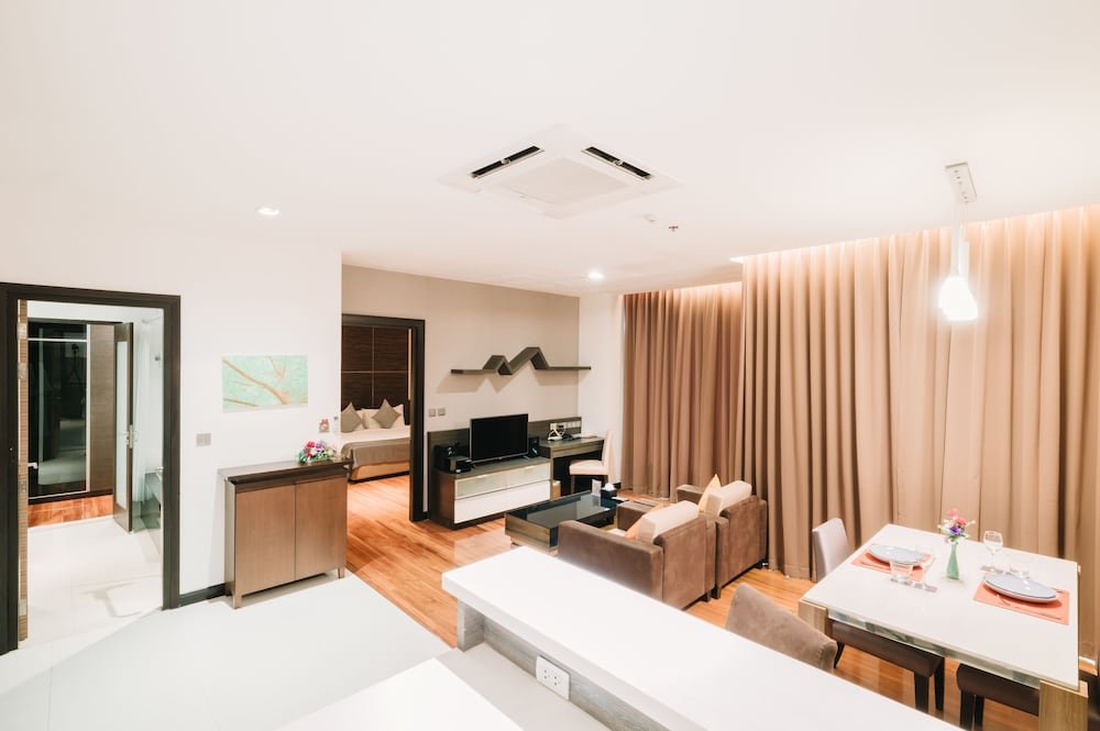 Фото Lumen Bangkok Srinakarin