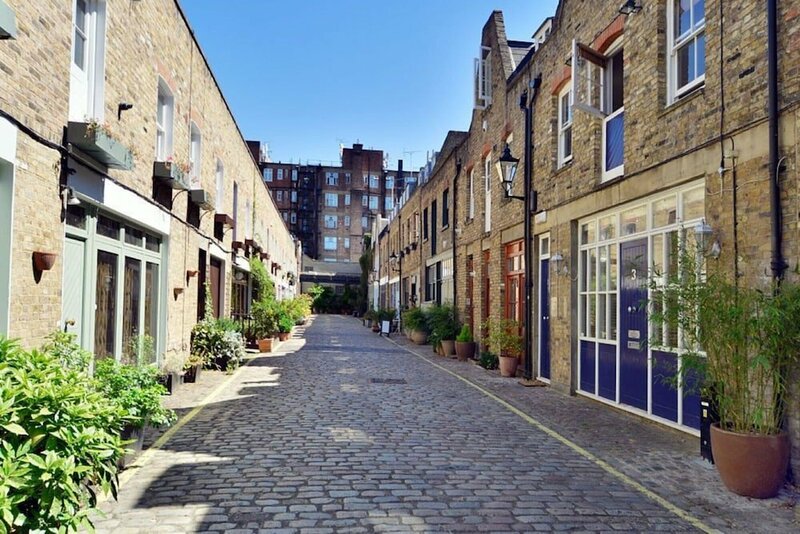 Гостиница The Paddington Studio - Cool Stylish 1bdr Mews в Лондоне