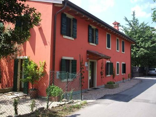 Гостиница Agriturismo Corte Carolina в Сане-Мартино-Буоне-Альберго