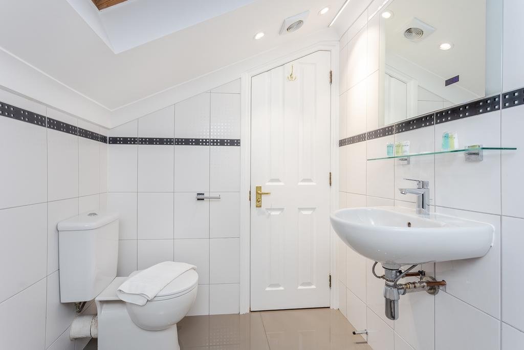 Фото Cleveland Apartments by Square