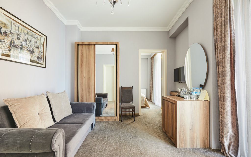 Фото Hotel Pushkin