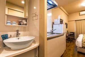 Апартаменты Mr. Kinjo Link in Kume Naha