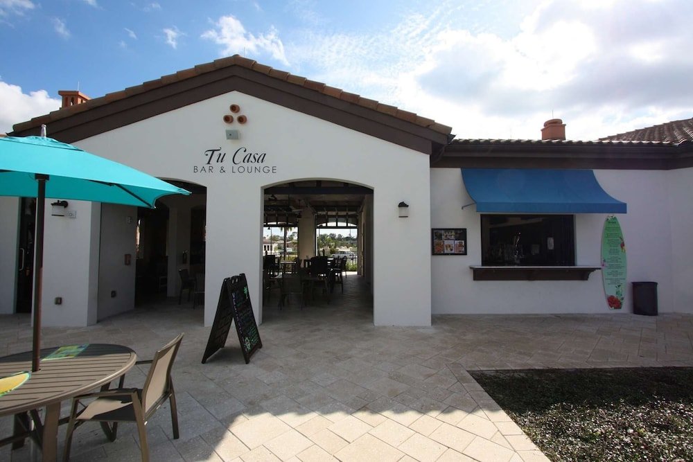 Фото Windsor at Westside by Prp