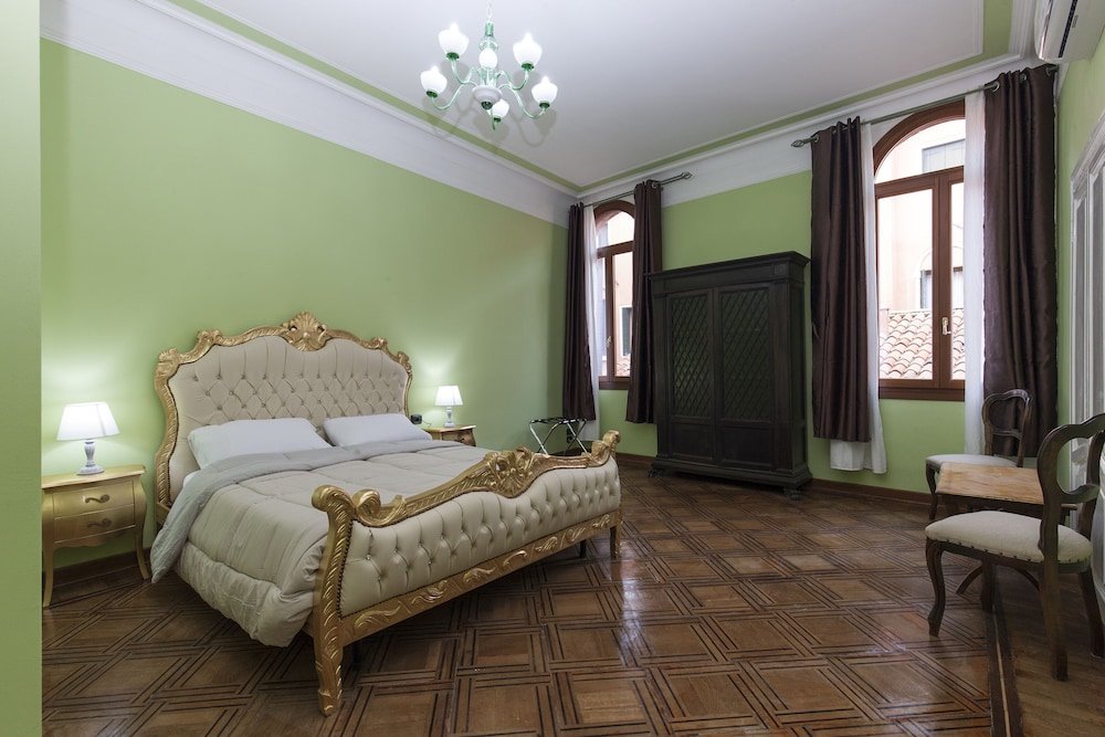 Фото Simon' Secret