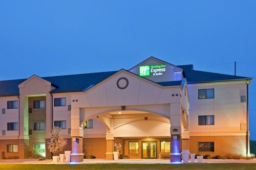 Гостиница Holiday Inn Express & Suites Lincoln South в Линкольне