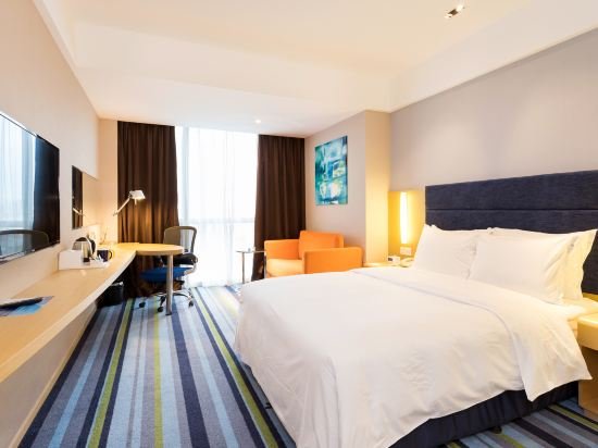 Фото Holiday Inn Express Fuzhou Downtown, an Ihg Hotel