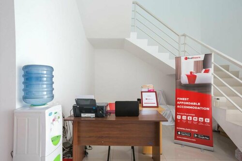 Гостиница RedDoorz Syariah near Lapangan Pancasila Simpang Lima в Семаранге