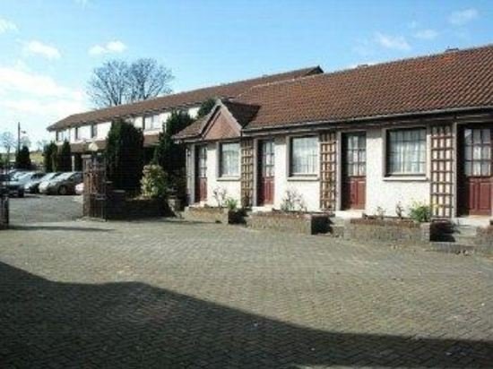 Фото Castlecary House Hotel