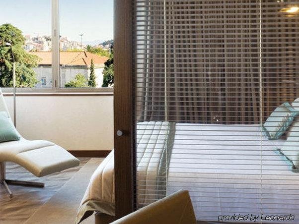 Фото Neya Lisboa Hotel