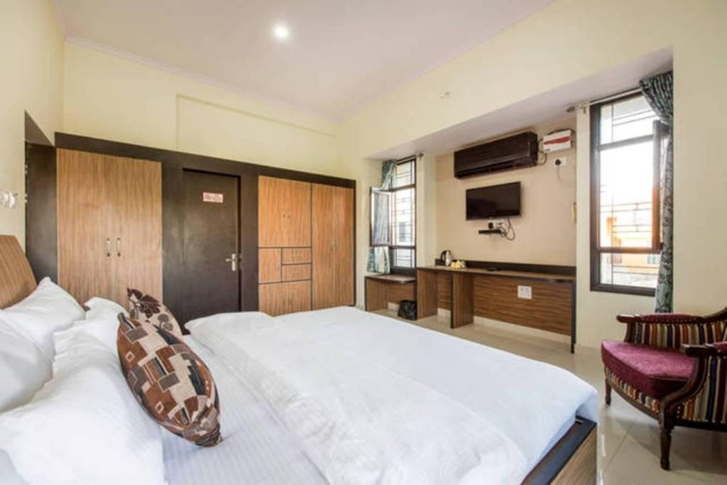 Фото Hotel The Omaira