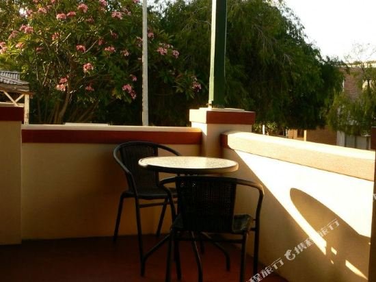 Фото Wickham Retreat Backpackers