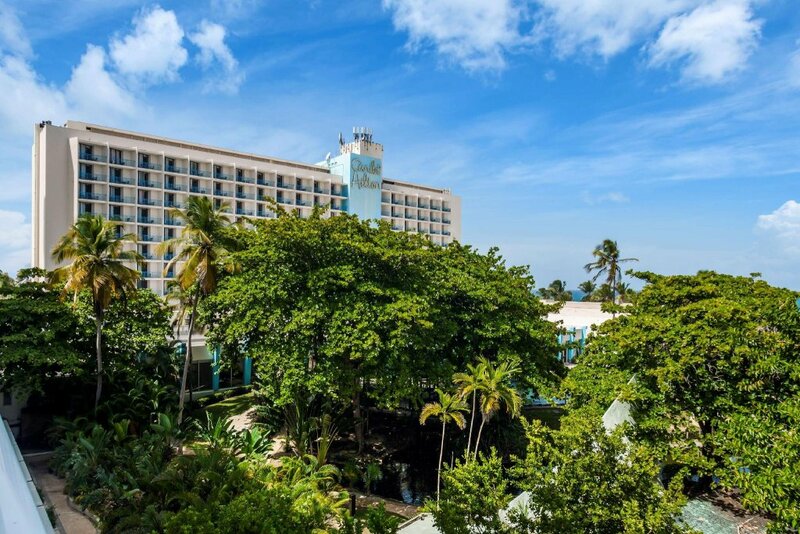 Гостиница Costa Bahia Hotel Paseo Caribe