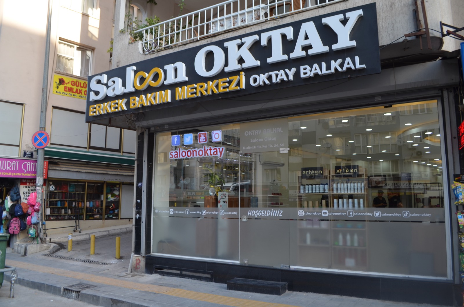 Saloon Oktay
