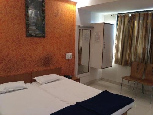 Фото Hotel Basera