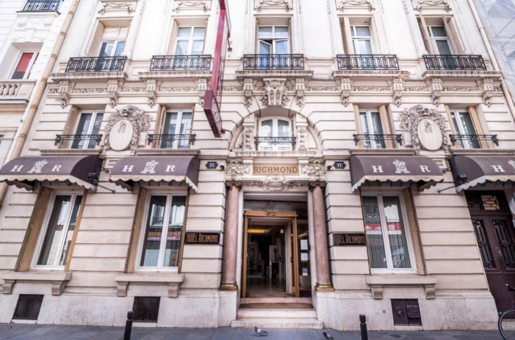 Фото Chouchou Hotel