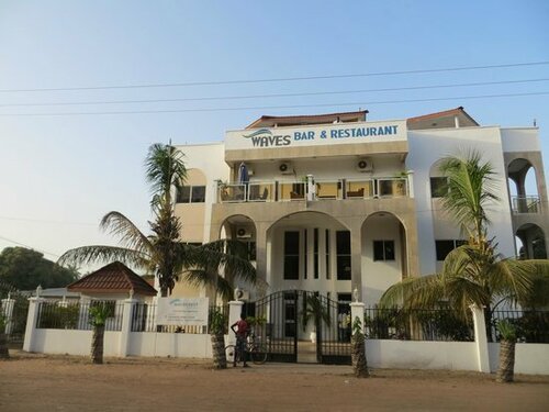 Гостиница Wavecrest Hotel Gambia- Apartments