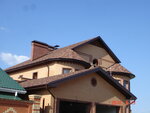 Stroykaskad (Solnechniy Drive, 21) ، أعمال البناء والتشطيب